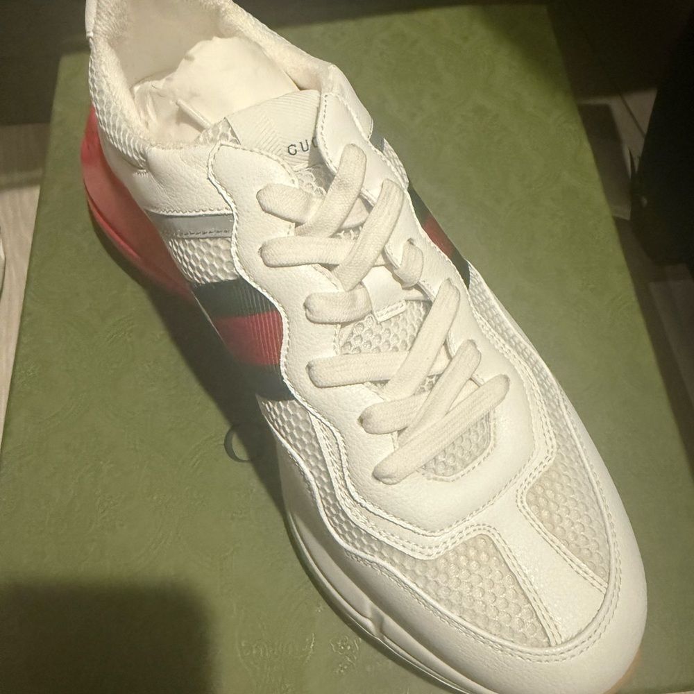 New with box and dustbag Gucci White Mesh Sneakers Gucci sz 9 us 10